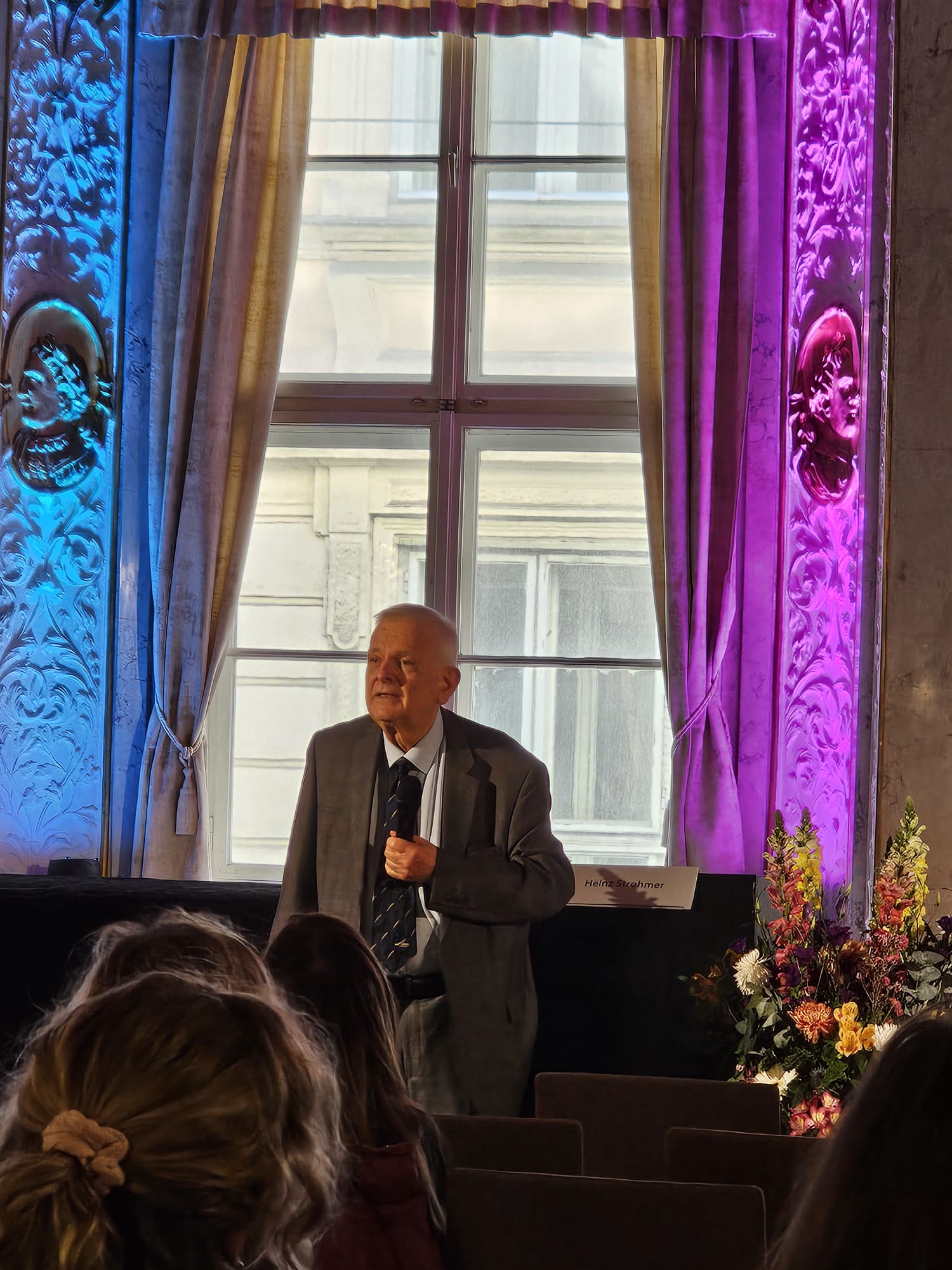 Vortragender am Kongress